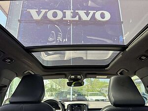 Volvo  P8 R Design Recharge Pure Electric AWD