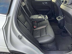 Volvo  Inscription AWD