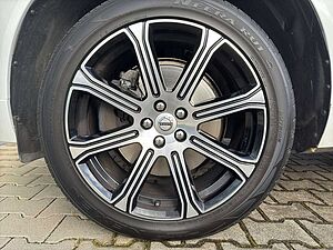 Volvo  Inscription AWD