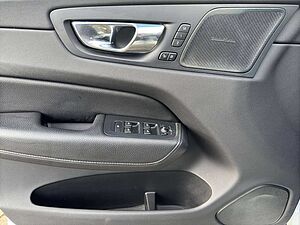 Volvo  Inscription AWD