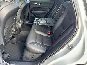 Volvo  Inscription AWD