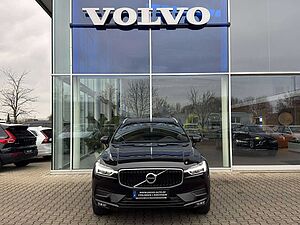 Volvo  B4 Momentum Pro FWD