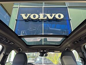 Volvo  T6 R-Design Recharge AWD