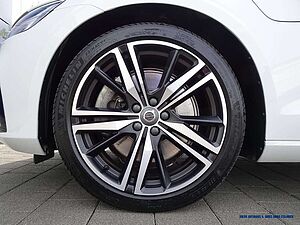 Volvo  T6 AWD Recharge Geartronic R-Design