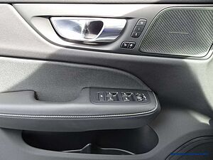 Volvo  T6 AWD Recharge Geartronic R-Design