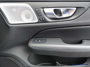 Volvo  T8 AWD Recharge Geartronic R-Design