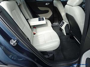 Volvo  T3 Geartronic Inscription