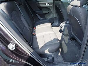 Volvo  T3 Geartronic Momentum