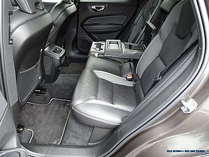 Volvo  B5 AWD Geartronic R-Design