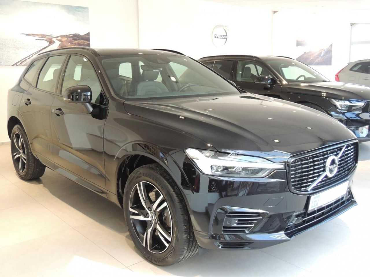 Volvo  Recharge T6 AWD R-Design Klima Navi