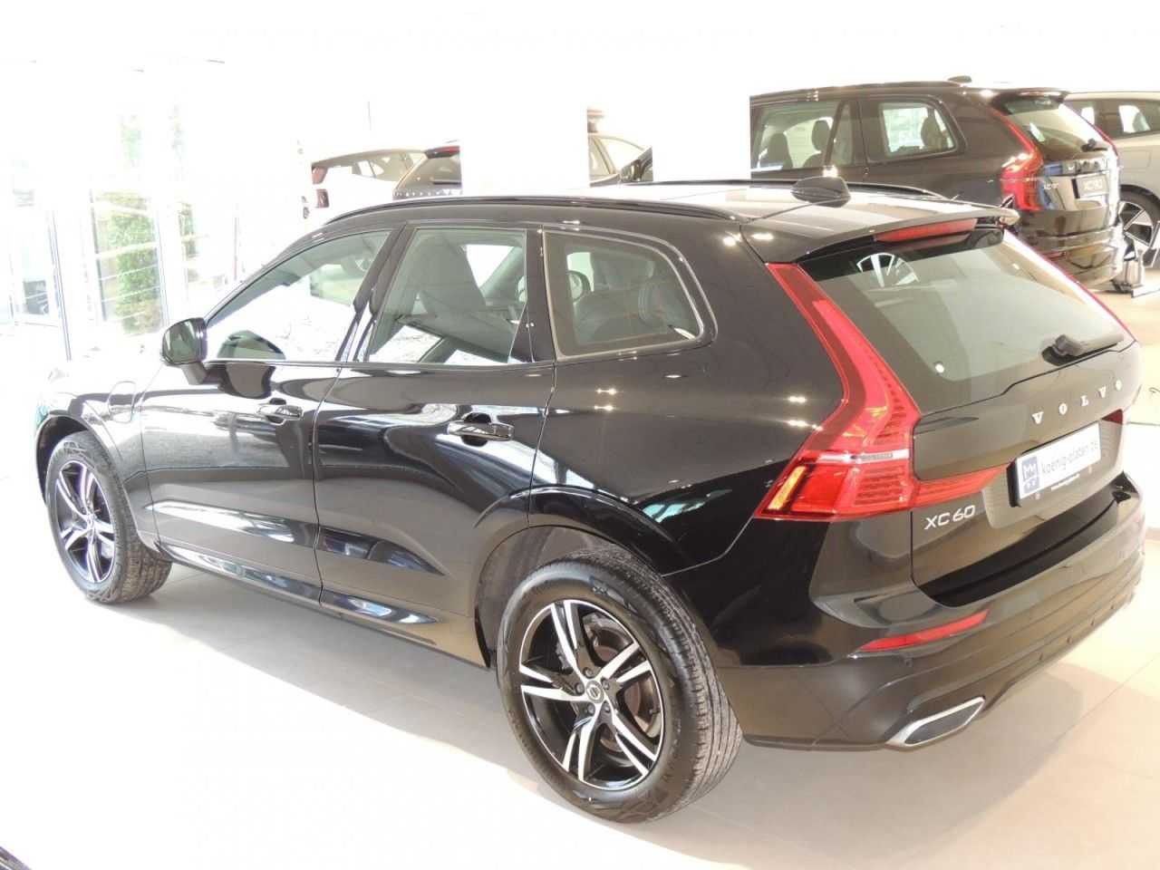 Volvo  Recharge T6 AWD R-Design Klima Navi