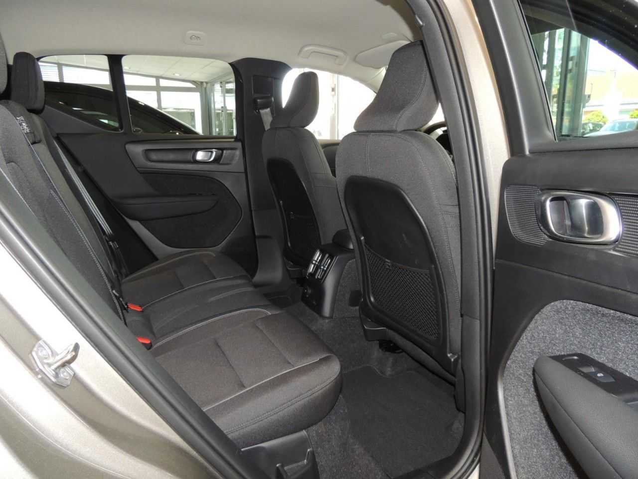 Volvo  Recharge T4 Inscription Expression Klima