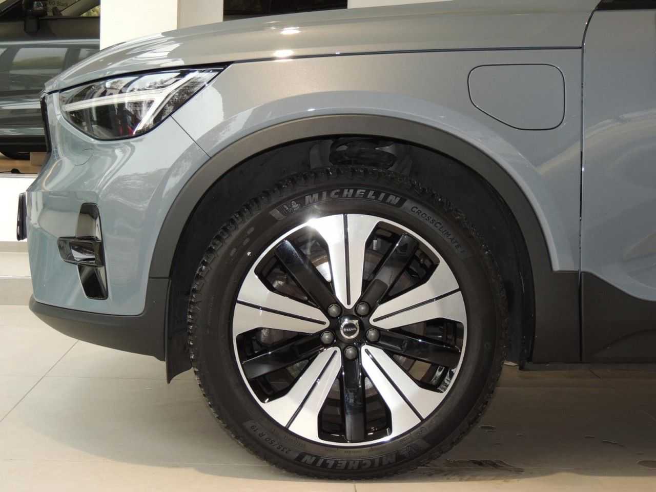Volvo  Recharge T4 Plus Dark Klima Navi