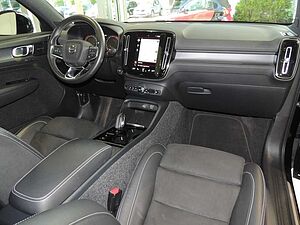 Volvo  B4 R-Design Klima Navi Rückfahrkamera