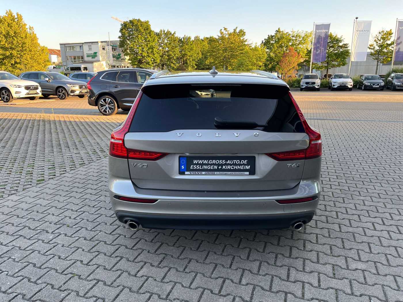 Volvo  T6 Twin Engine AWD Geartronic Momentum Pro
