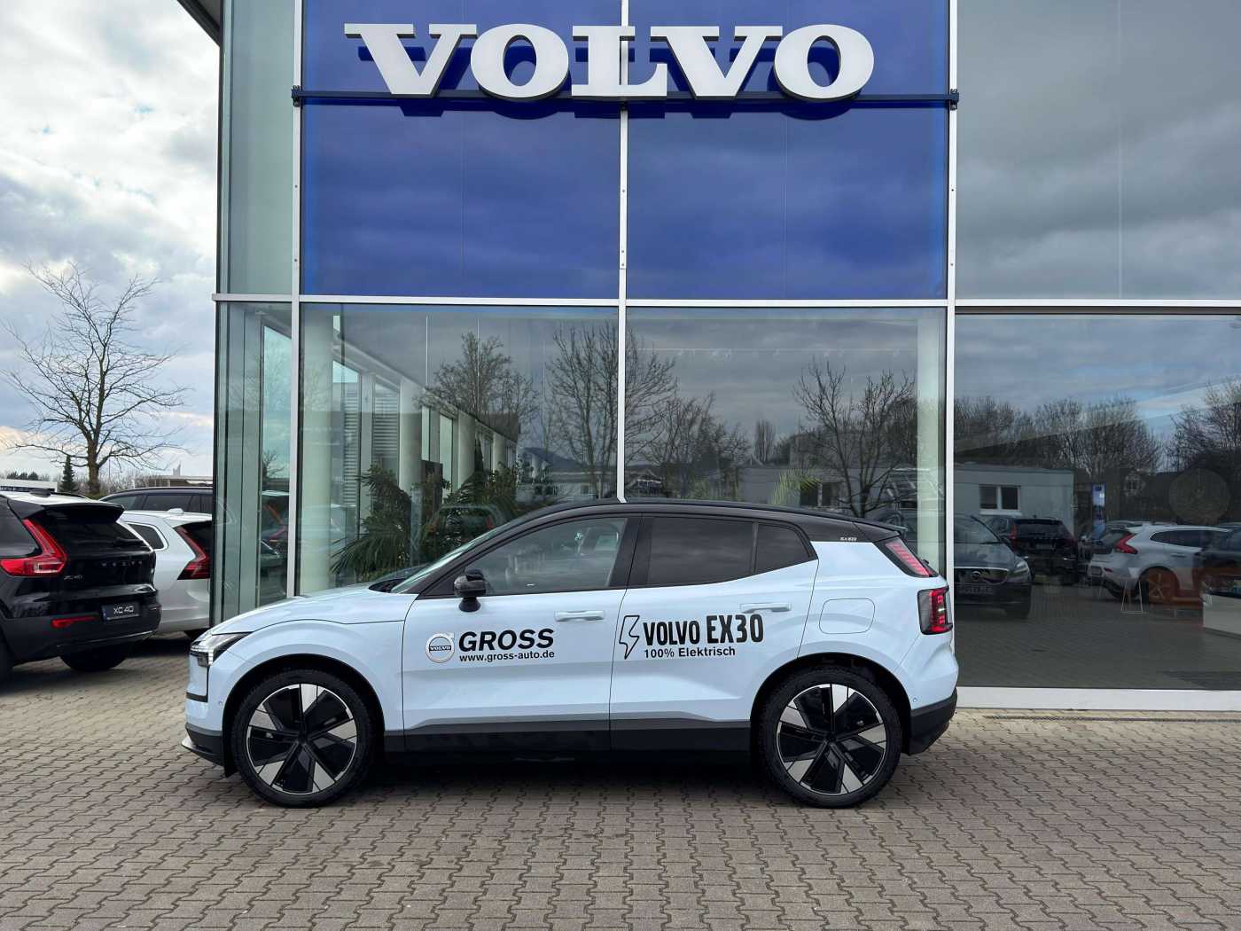 Volvo  Ultra Twin Motor Performance AWD