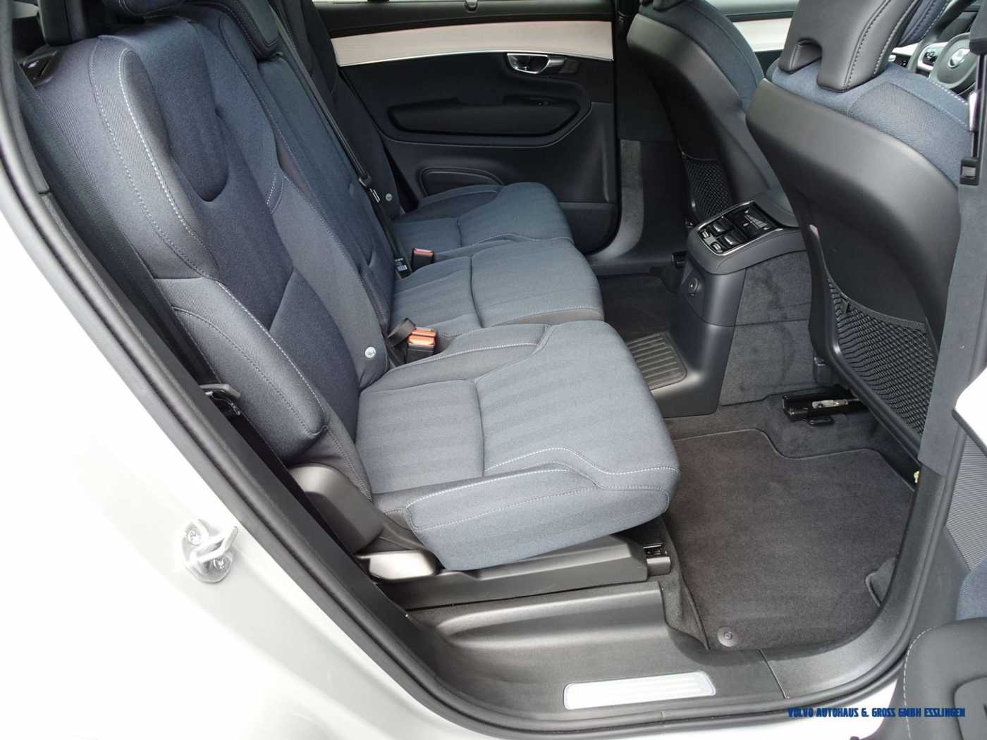 Volvo  T8 AWD Ultra Dark 7-Sitzer