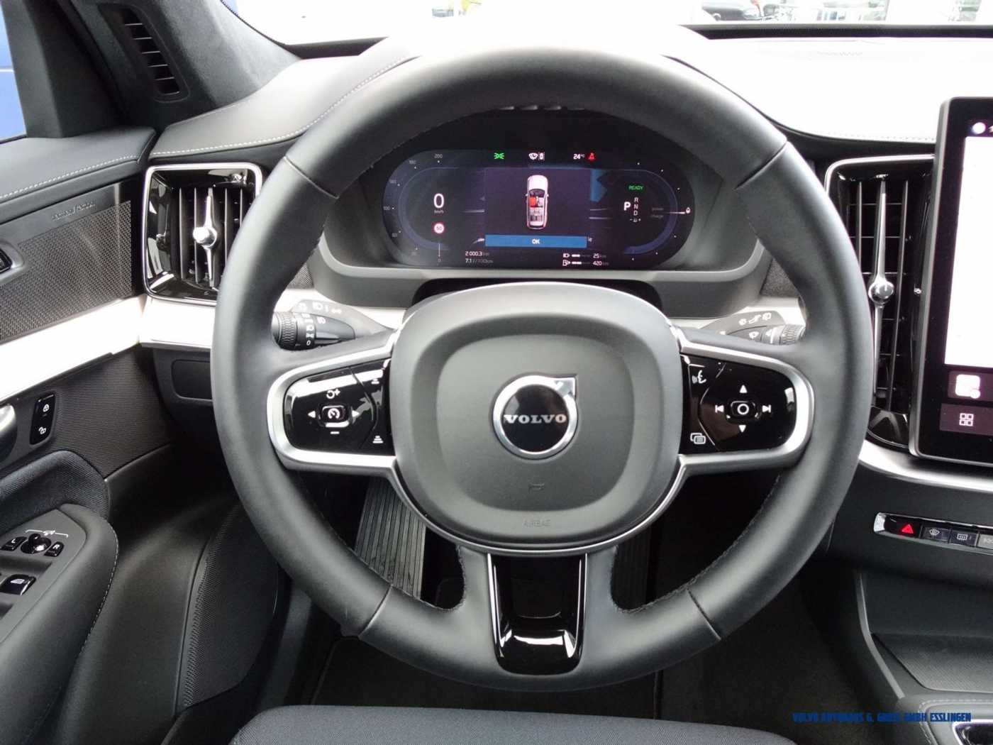 Volvo  T8 AWD Ultra Dark 7-Sitzer
