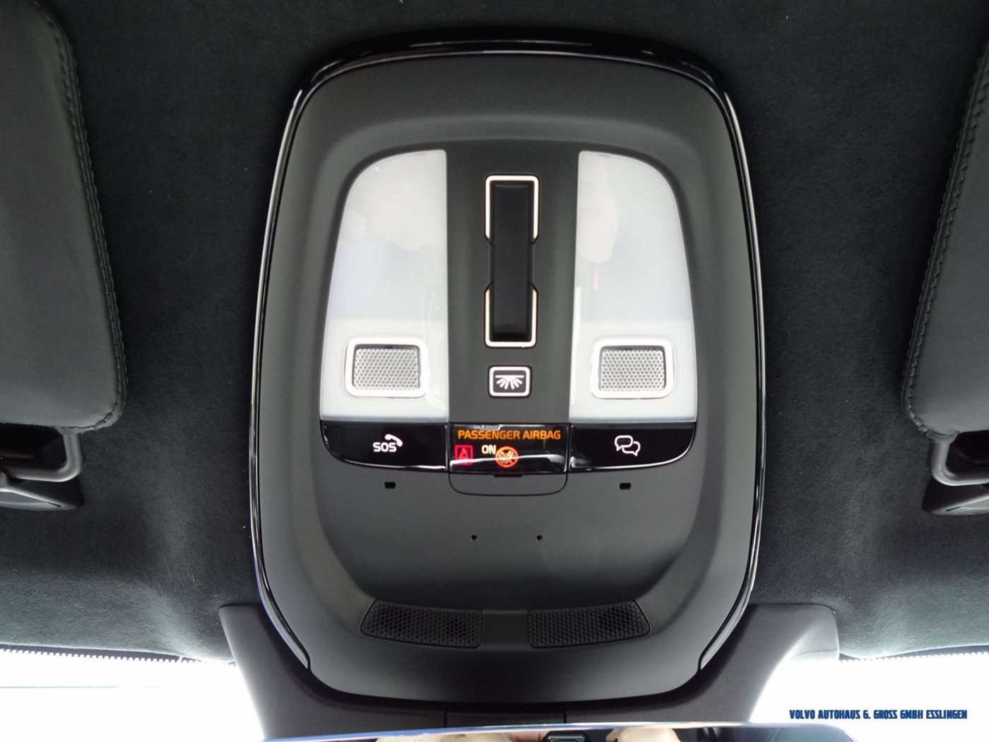 Volvo  T8 AWD Ultra Dark 7-Sitzer