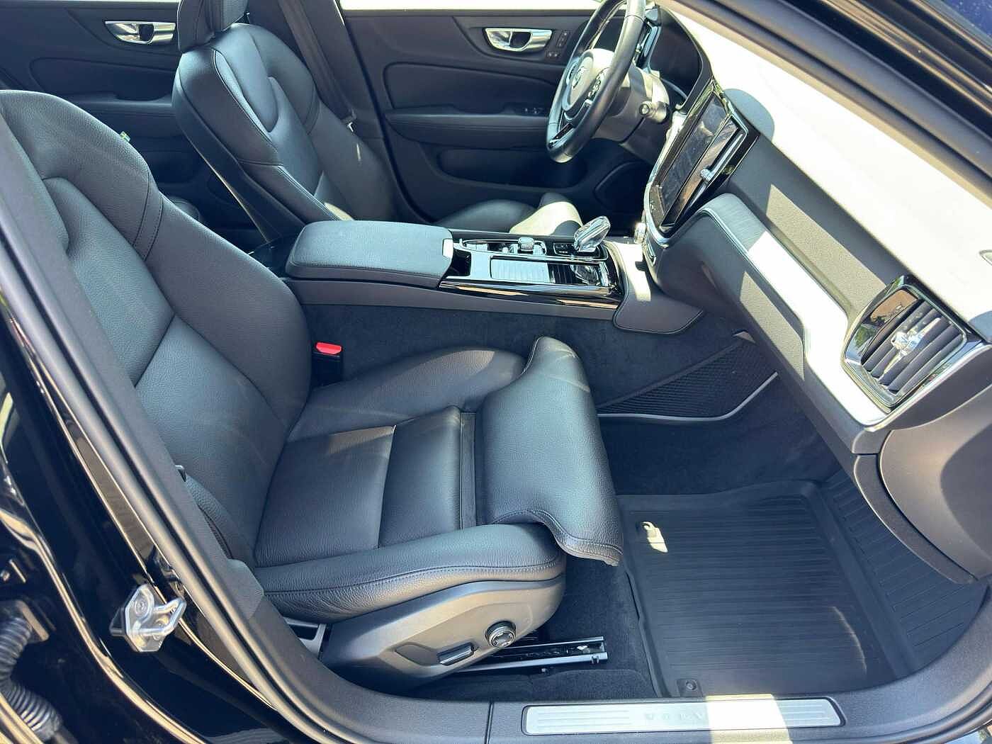 Volvo  T8 Inscription Recharge AWD