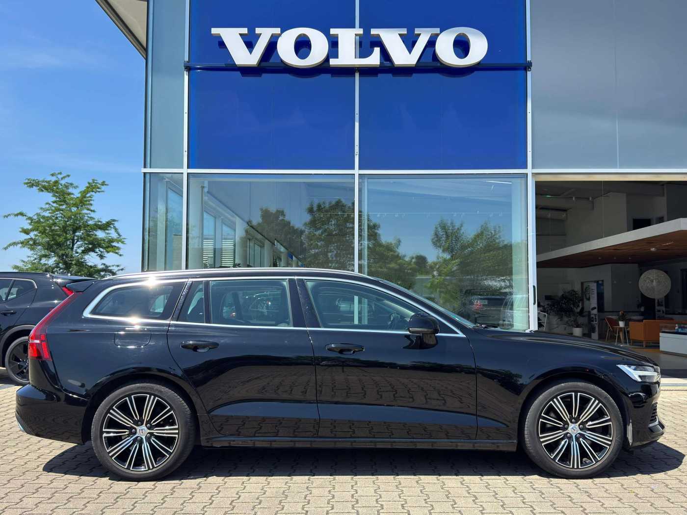 Volvo  T8 Inscription Recharge AWD