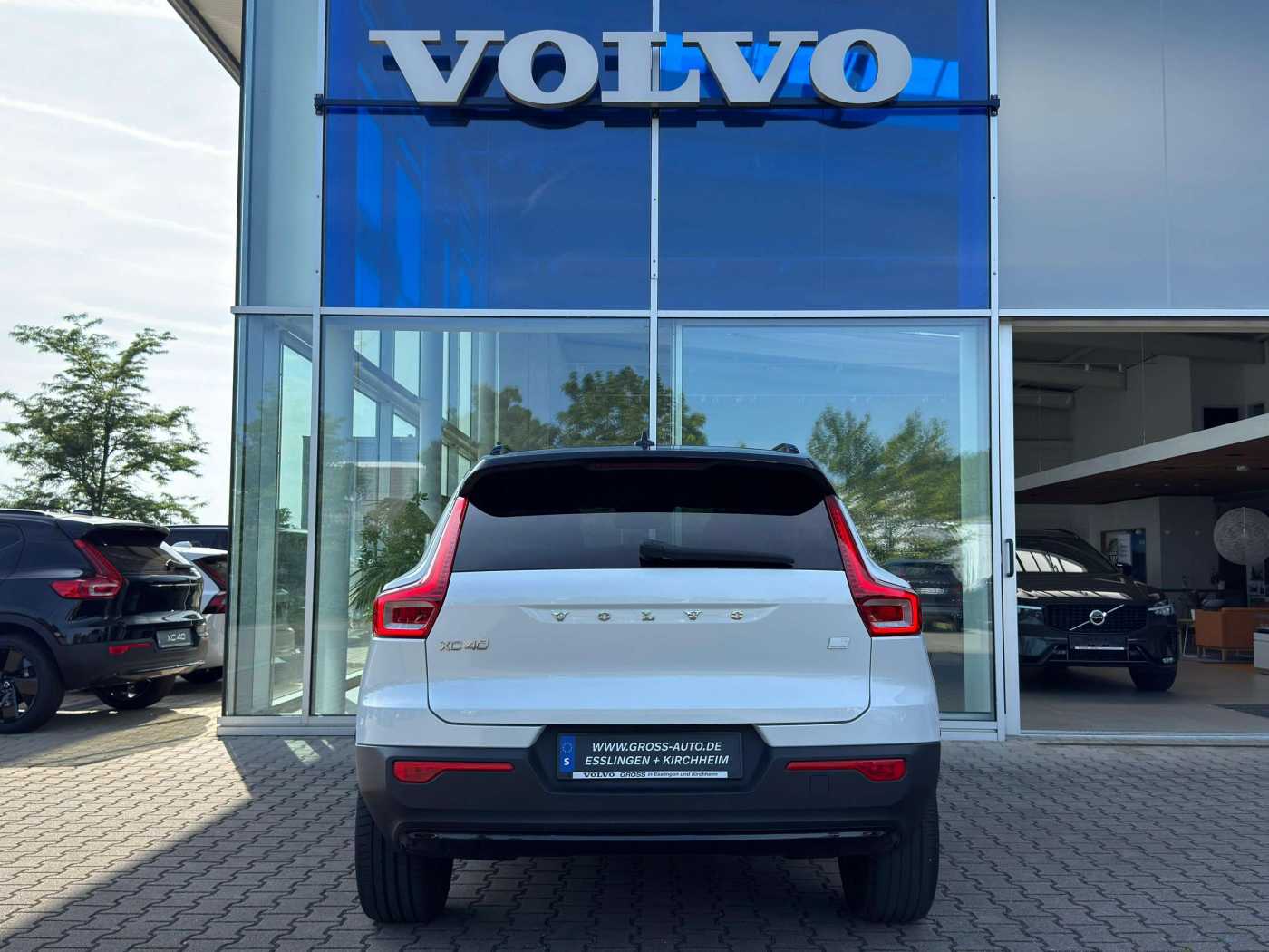 Volvo  T5 Recharge R-Design Expression PHEV 2WD
