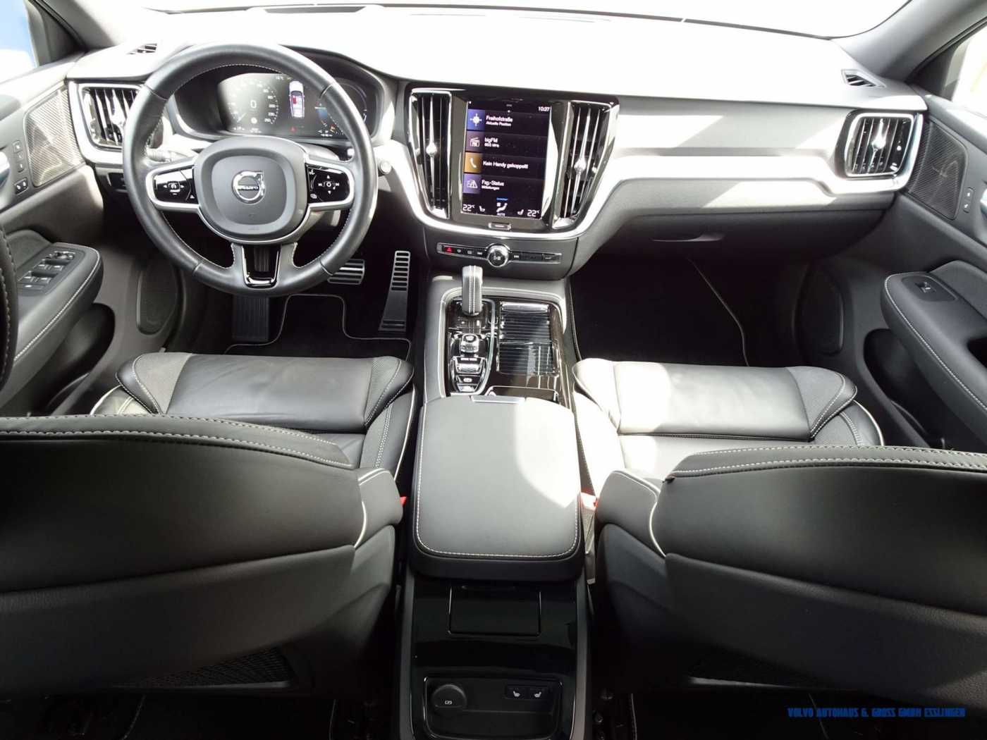 Volvo  T6 AWD Recharge Geartronic R-Design