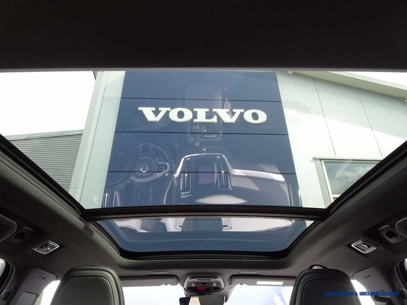 Volvo  T6 AWD Recharge Geartronic R-Design