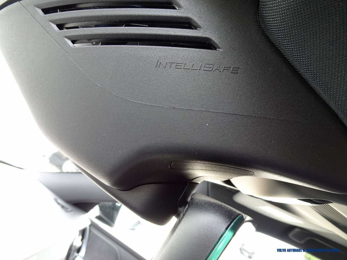 Volvo  T6 AWD Recharge Geartronic R-Design