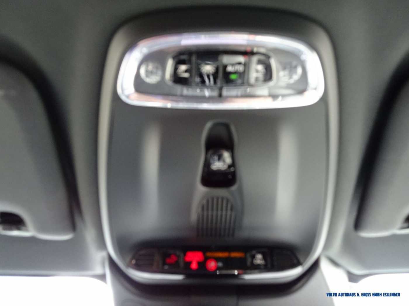 Volvo  T6 AWD Recharge Geartronic R-Design