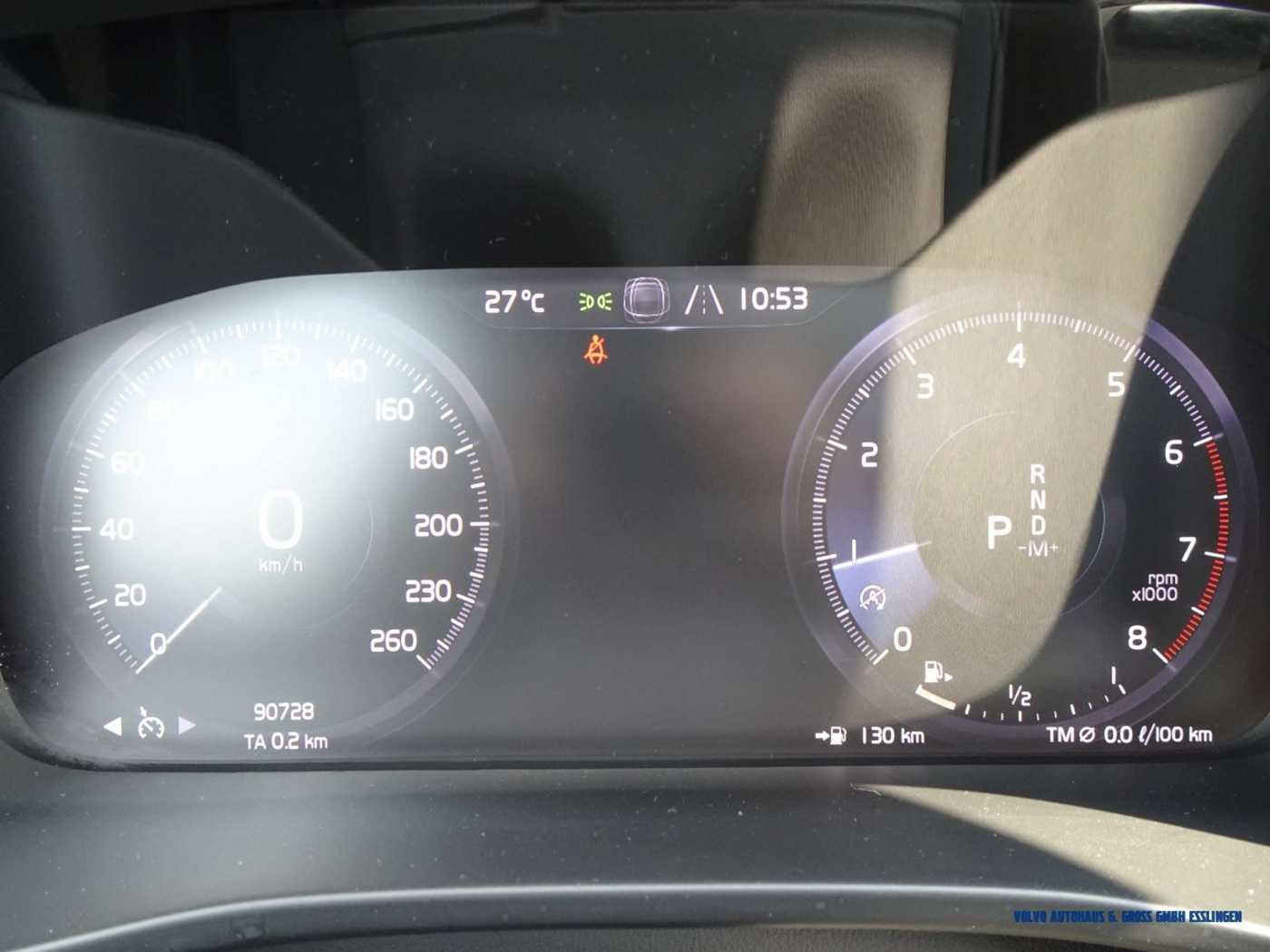 Volvo  T3 Geartronic Momentum