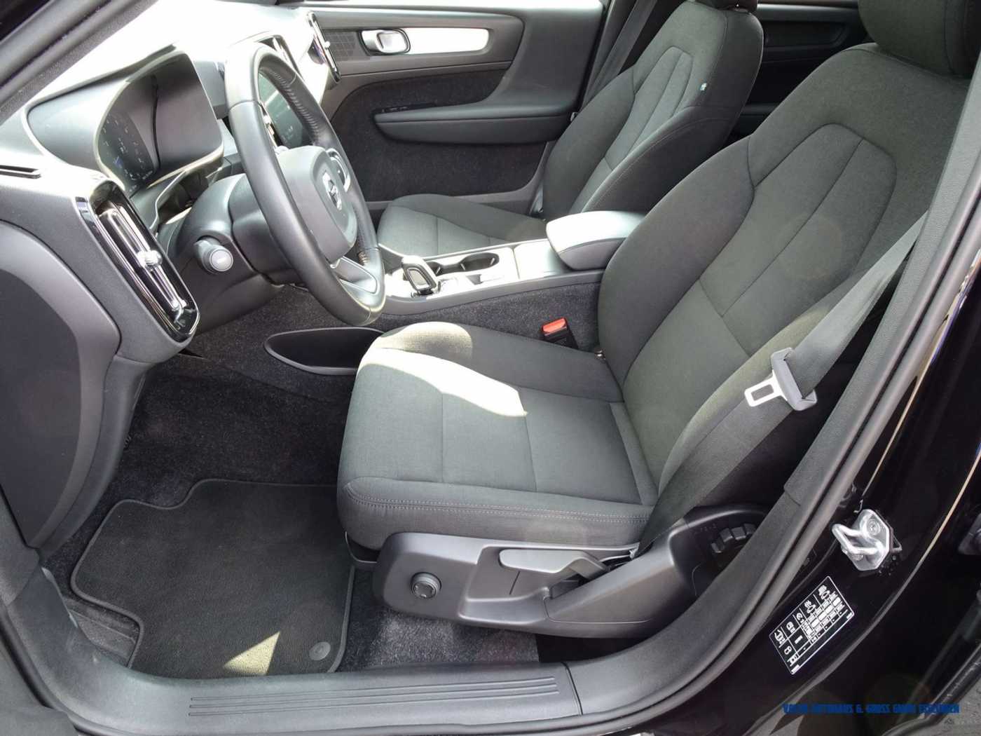 Volvo  T3 Geartronic Momentum