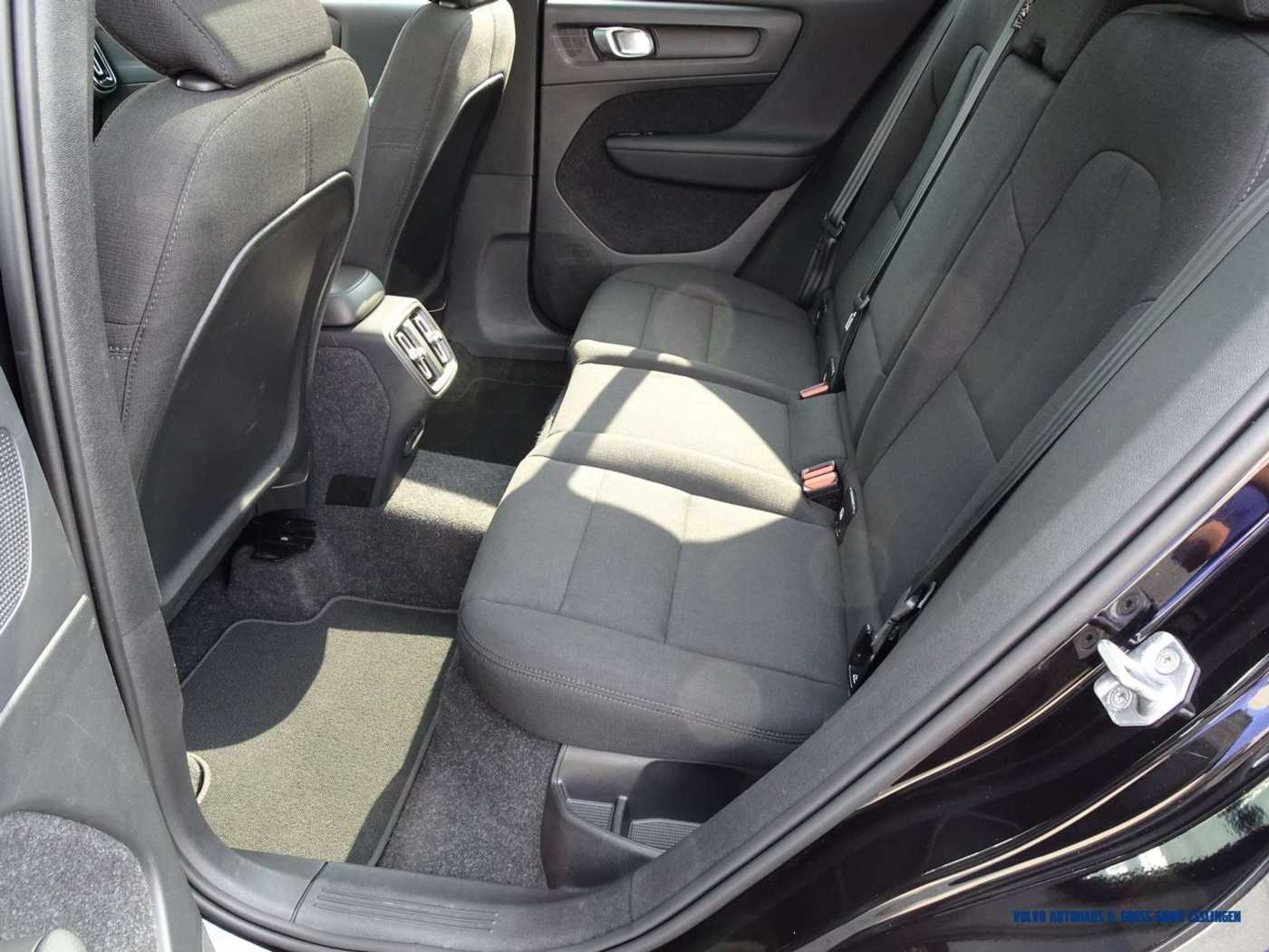 Volvo  T3 Geartronic Momentum