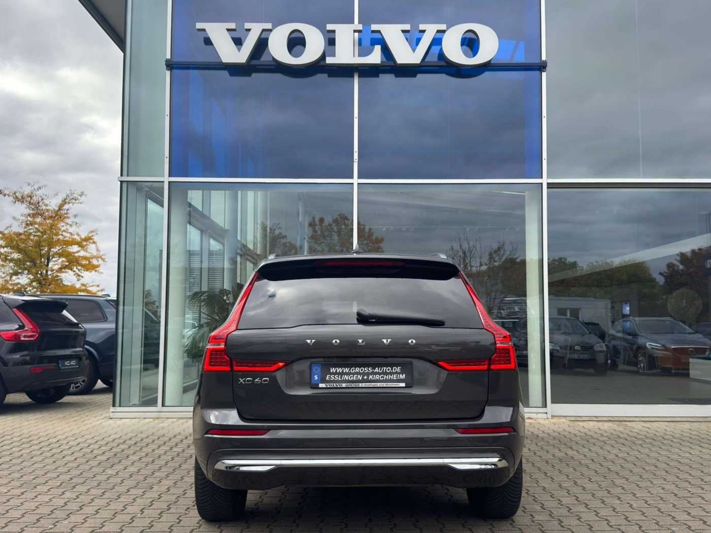 Volvo  T6 AWD Core