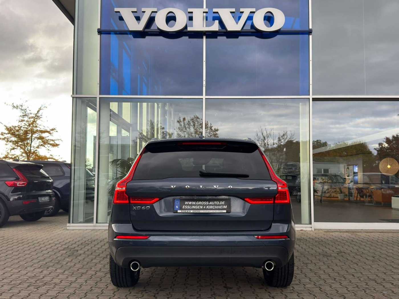 Volvo  D4 Momentum Pro AWD