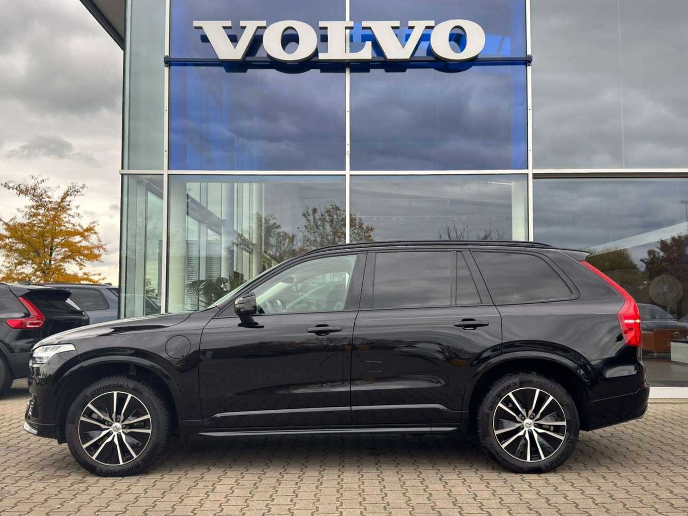Volvo  T8 R-Design Expression AWD