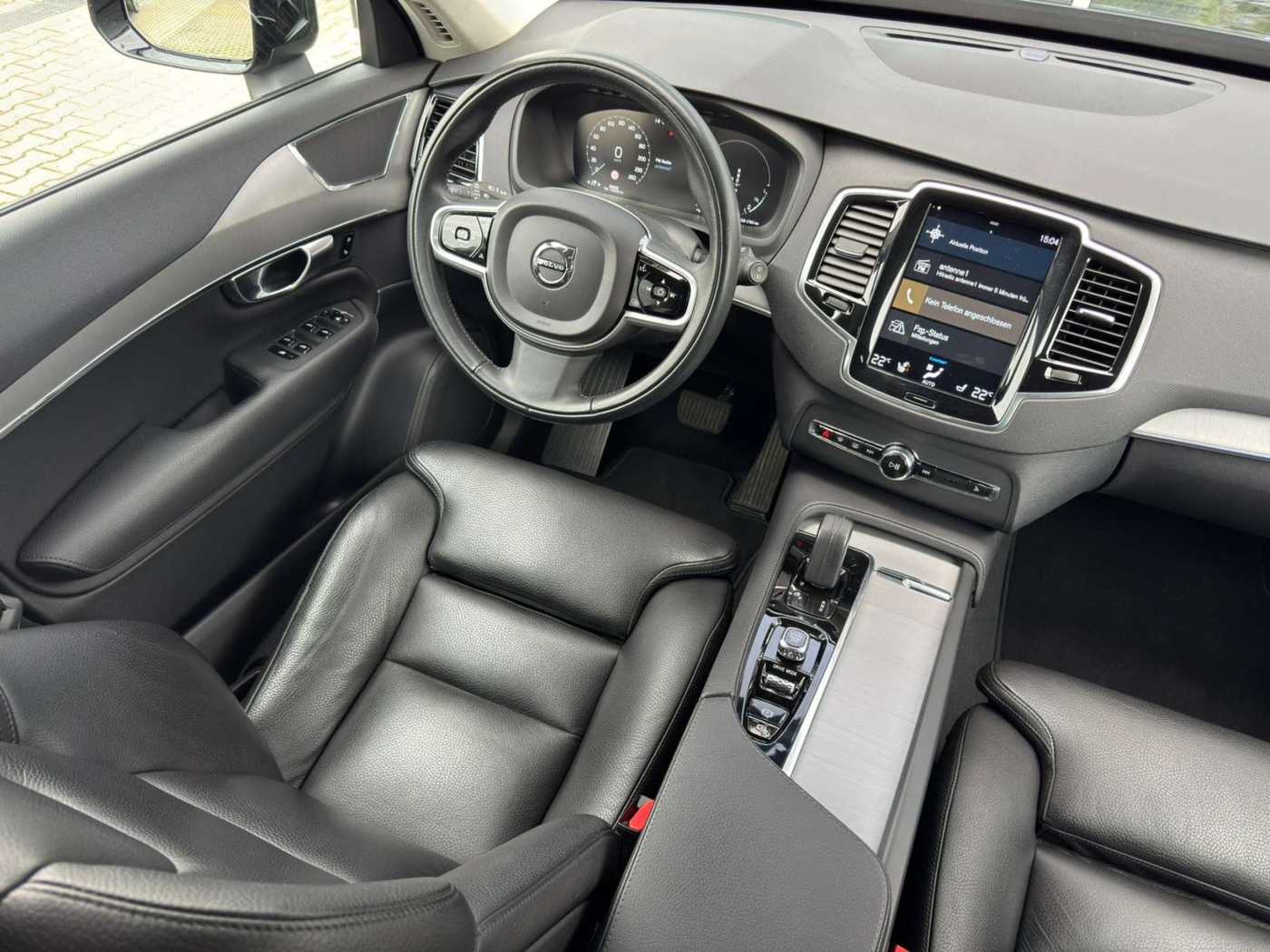 Volvo  T8 R-Design Expression AWD