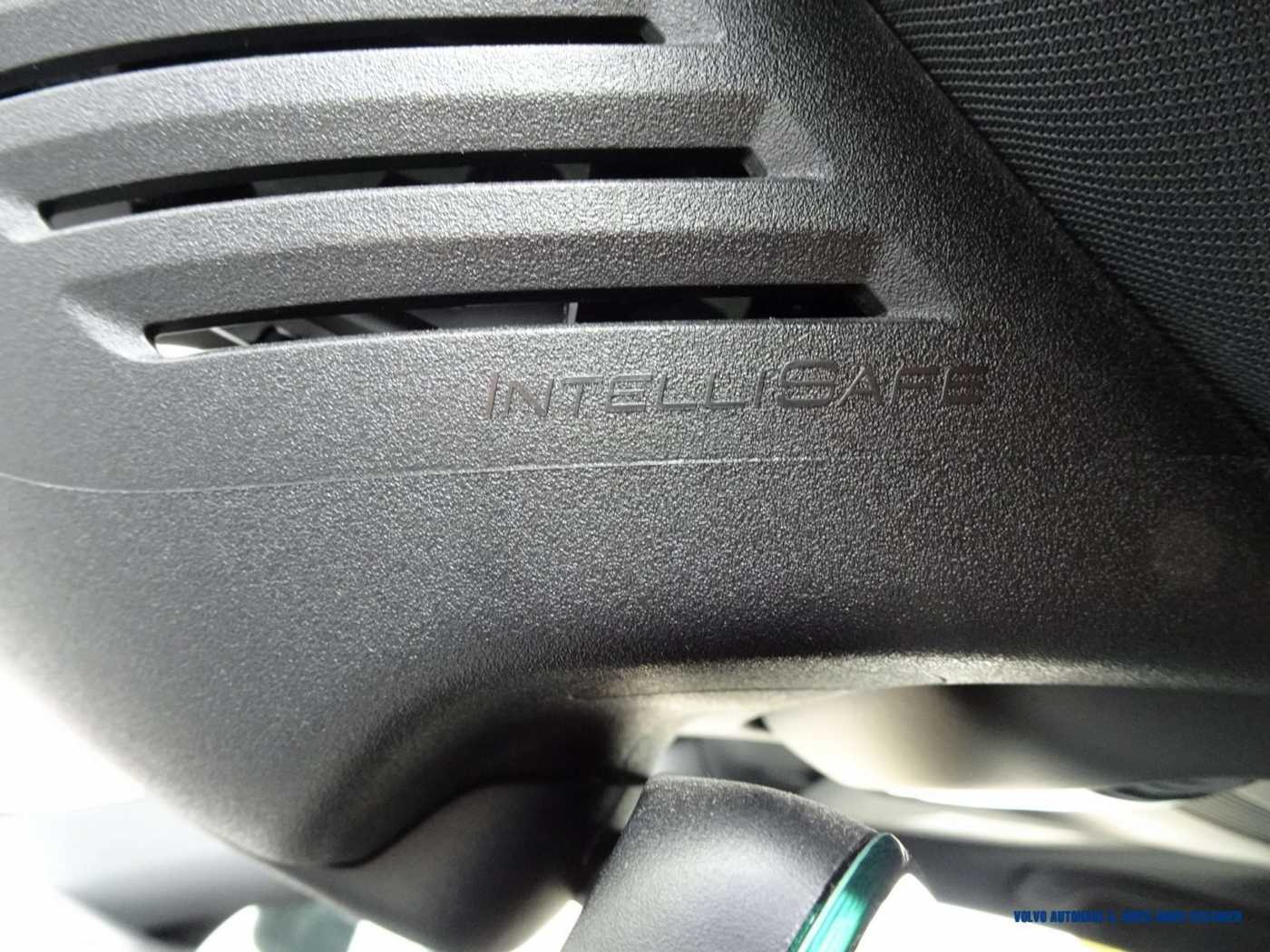 Volvo  B5 AWD Geartronic R-Design