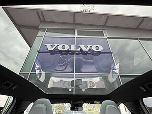 Volvo  Ultra Twin Motor Performance AWD