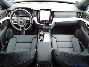 Volvo  T8 AWD Ultra Dark 7-Sitzer