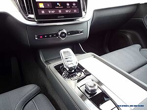 Volvo  T8 AWD Ultra Dark 7-Sitzer