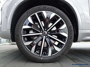 Volvo  T8 AWD Ultra Dark 7-Sitzer