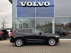 Volvo  B4 Momentum Pro FWD