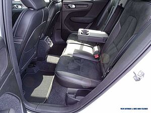 Volvo  D4 AWD Geartronic R-Design