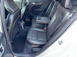 Volvo  T5 Recharge R-Design Expression PHEV 2WD