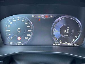 Volvo  T5 Recharge R-Design Expression PHEV 2WD