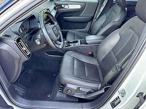 Volvo  T5 Recharge R-Design Expression PHEV 2WD