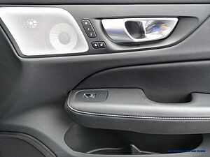 Volvo  T8 AWD Recharge Geartronic R-Design
