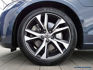 Volvo  T8 AWD Recharge Geartronic R-Design