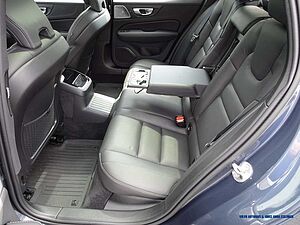 Volvo  T8 AWD Recharge Geartronic R-Design